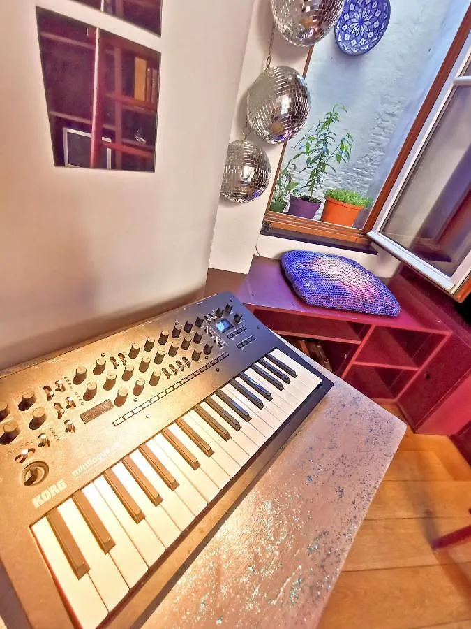 La Maison Des Vacances Apartment Brussels Homestay
